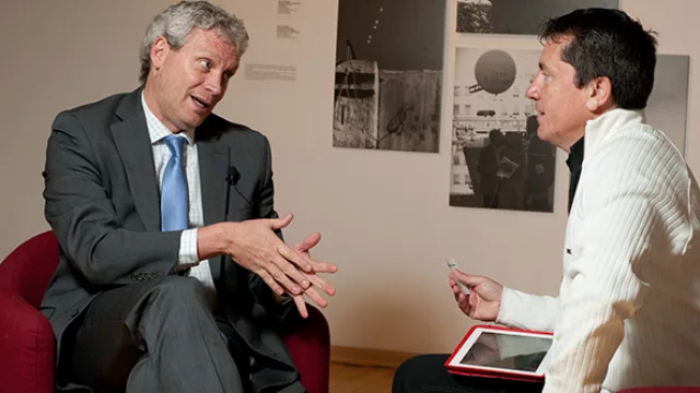 Somos la firma de relaciones públicas más grande del mundo, la número uno, lejos, pero tenemos dos valores diferenciales: somos 100% familiar y 100% independiente.