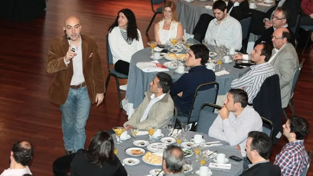 Bulat respondió las dos preguntas que más le hacen: dólar en diciembre y cuándo estalla todo