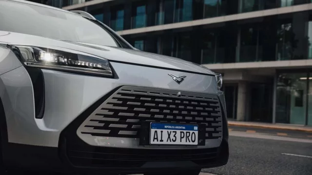 Kaiyi completa su ofensiva en Argentina (suma un SUV híbrido de siete plazas a su gama)