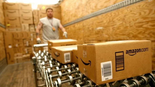 Suena raro, sí, pero… escuchamos que Amazon tendrá un local en Córdoba