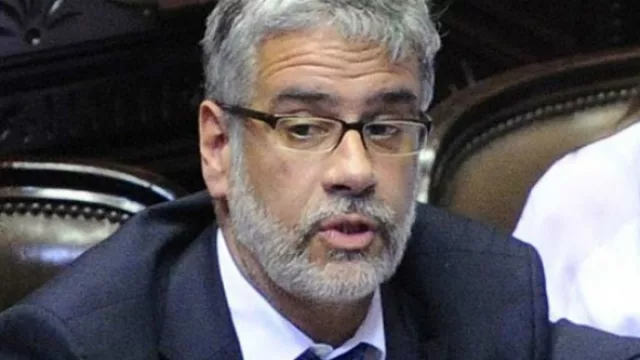 “Tenemos los dólares para funcionar hasta diciembre de 2015”