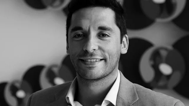 Franco Suárez, encargado.