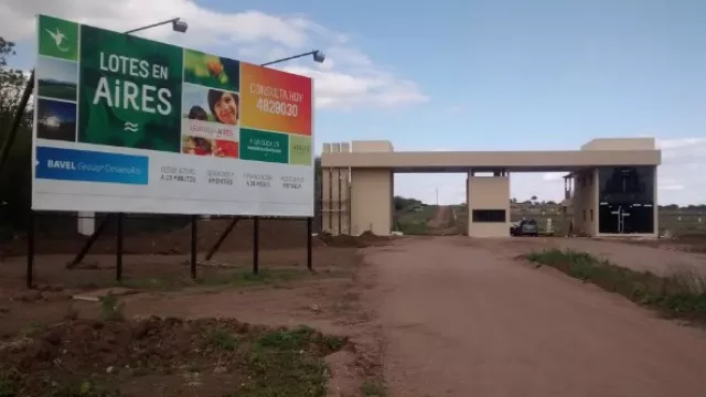 Se trata de otros de los barrios de campo que nacen a la vera de la E53.