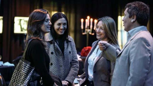 Íñigo Biain y el equipo de Integra Mente.