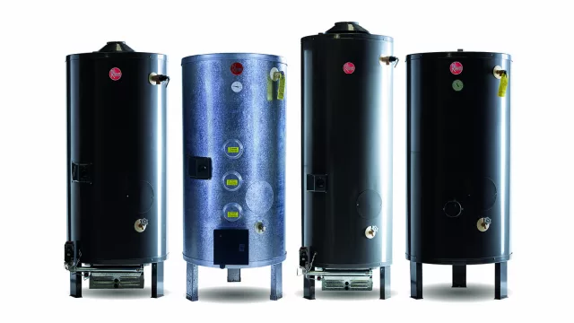 Rheem lanza el COM500ERH, su termotanque eléctrico comercial más grande (abastece hasta 13 duchas simultáneas y tiene 5 años de garantía)