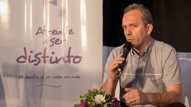 Kolektor y Blangino juegan en el mismo equipo