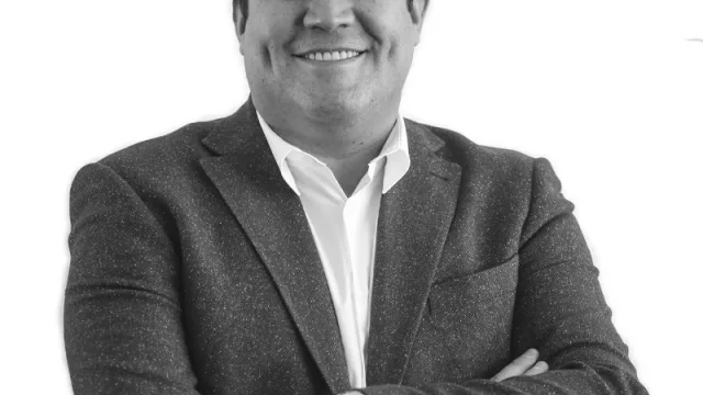 Ideas HD produce tele, radio, cine y… música (Giorgio Petrone su próxima figura)