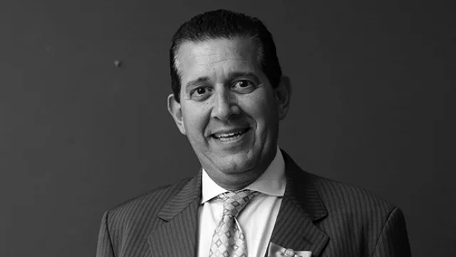 Luis Castelli, Acreencias de Salud.