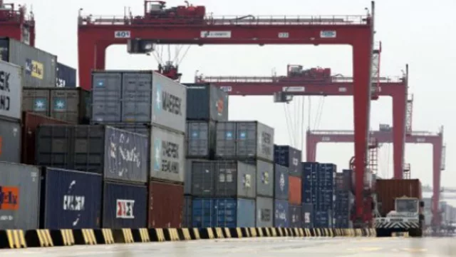 Feriado cambiario para importadores