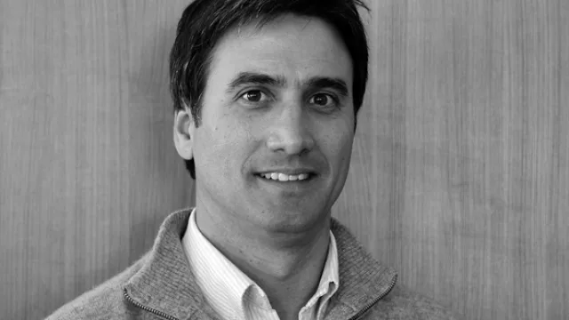 Javier Pérez, director.