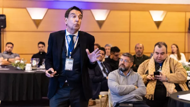 IA, longevidad y macroeconomía: de la mano de Melconian, Sanos presentó la primera edición del Foro de Economía y Salud