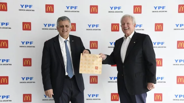 Cómo serán los tres formatos de McDonald's en estaciones YPF (con AutoMac incluido y presencia en todo el país)