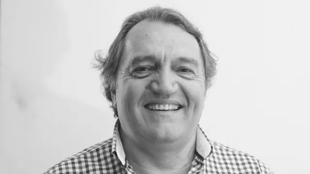 Carlos Bertuccelli, vicepresidente.