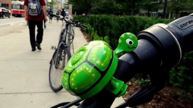 Aprovechando la funcionalidad y morfología del timbre en bicicletas.
