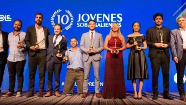 La Bolsa de Comercio lanza la convocatoria al Certamen 10 Jóvenes Sobresalientes