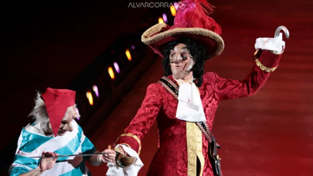 El Capitán Garfio se llevó de Córdoba los abucheos de todos (y sí, es el malo)