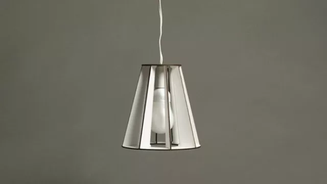 Lámpara colgante OXO mini de Objetos Blop, de TiendaDIN.