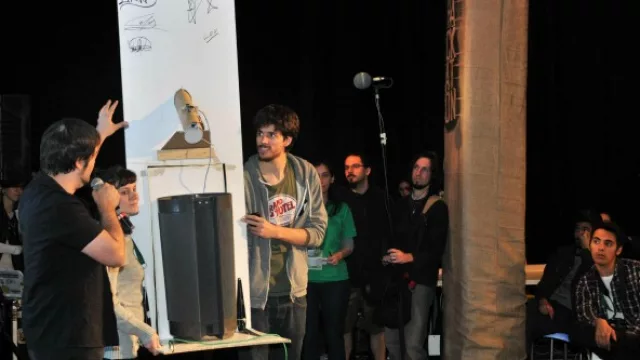 Tacho Piola, el contenedor inteligente que ''lee'' y clasifica la basura