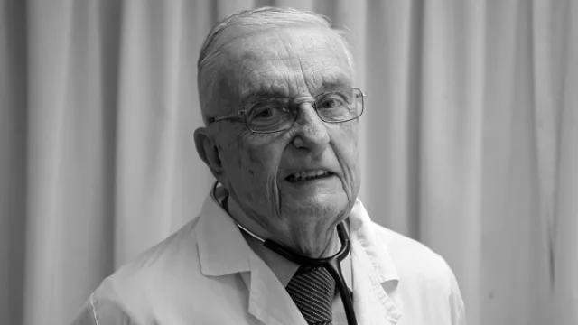 César Miguel Serra, director médico.