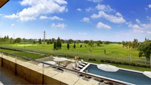 Los departamentos rondan entre los 100 y los 250 m2, a razón de unos US$ 1.200 cada m2.