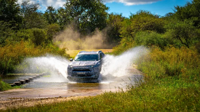 Renault acelera el desarrollo de la Niagara (la pick-up ya suma 800.000 km de pruebas antes de su debut)