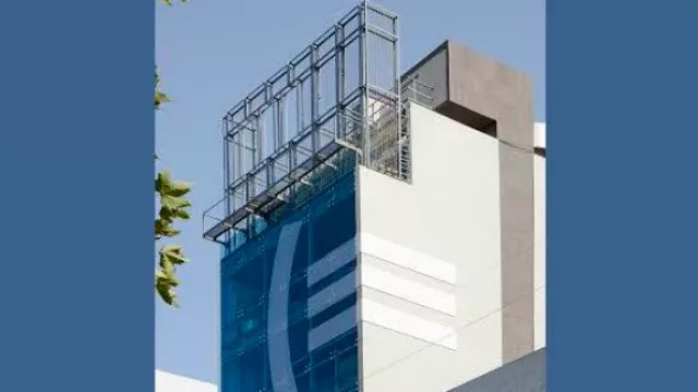 Lakaut inauguró su edificio de US$ 2.000.000.