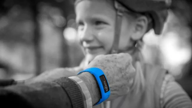 ... y recuerda cuándo es momento de moverse. Para todas las edades, una vida más saludable con Vívofit. 