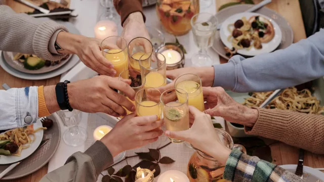 ¿Dónde celebrás el Día del Amigo? 30 propuestas para salir a comer y pasarla bien