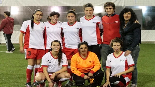 Posada del Quenti, campeón de la Copa Femenina.