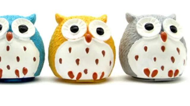 Lipstick Búhos, unos contenedores de brillo para labio disponible en The Bugplanet Store a $ 45.