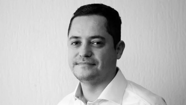 Gonzalo Carballo, Marketing.