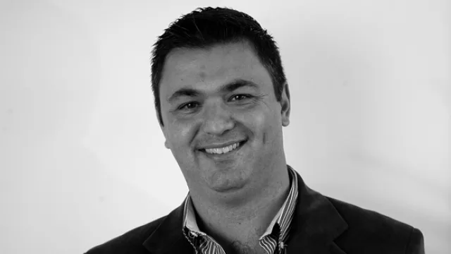 Sebastián Valenti, gerente comercial.