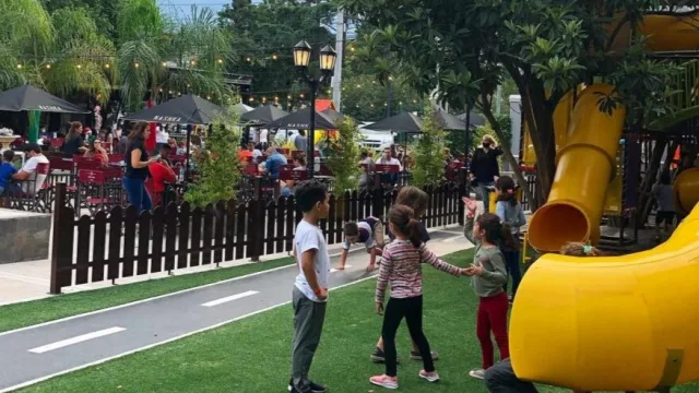 20 restaurantes con juegos para que los chicos no se aburran en la salida