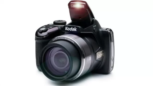 Kodak trae la Pixpro con zoom 52X (semipro)
