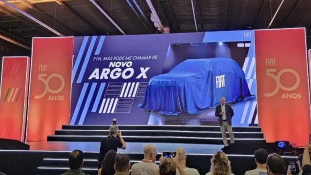 Fiat confirma el Argo X (el nuevo hatch con estética SUV convivirá con el Argo actual)