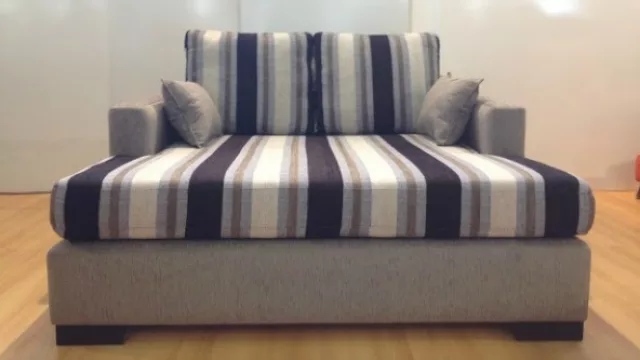 Base anchas, lo que se viene en materia de sillones y (ya verás) silla. Gold Collection de Future Design.