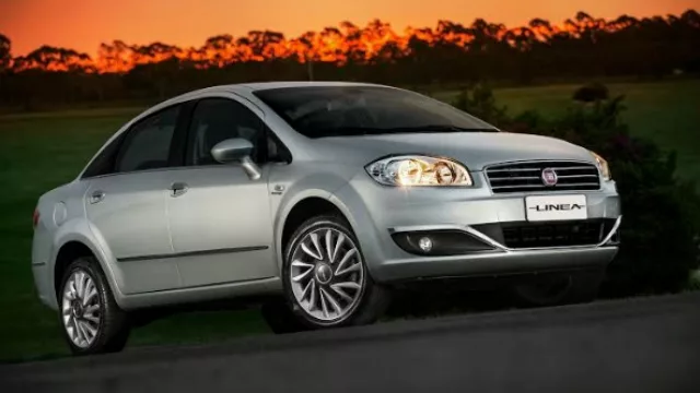 El nuevo Línea refina su contorno y cambió la parrilla...