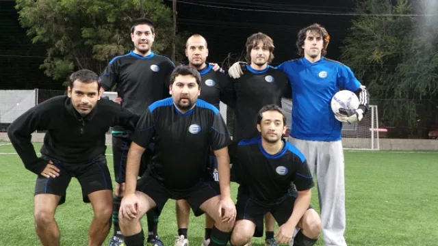 El equipo masculino de Consultores de Empresas.