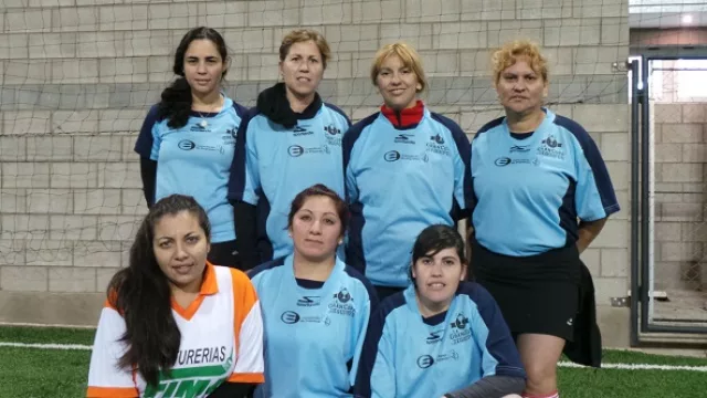 El equipo femenino de Cablevisión.