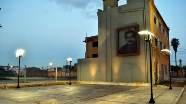  El foquito se prendió: Cotreco avanza en plan de alumbrado en Río Cuarto.