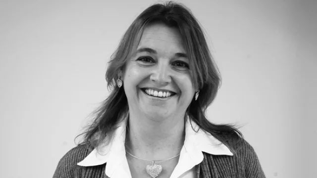 Alejandra Schiavoni, coordinadora de las carreras de Periodismo y Comunicación Social.