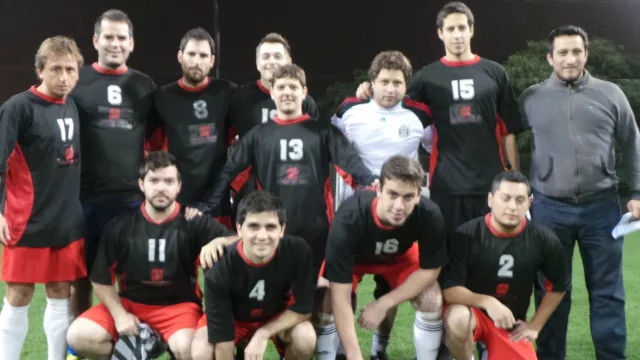 El equipo masculino de Gama.
