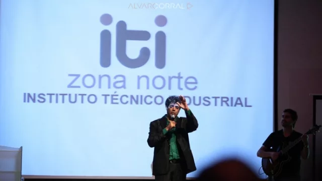 El humor llegó de la mano de Marcos Ontivero. 