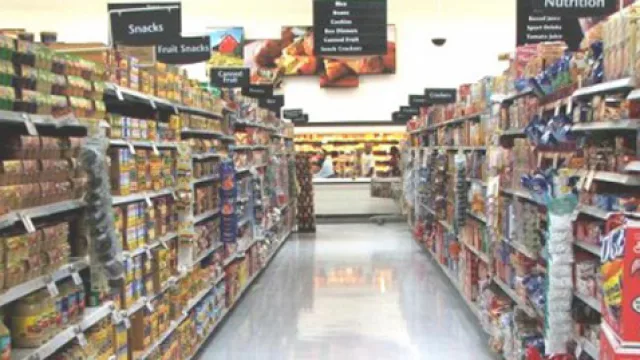 Los alimentos subieron 50% en un año, dice el CPCE