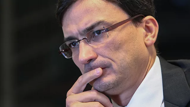 La caída en las ventas de las terminales no es un problema sino una oportunidad.