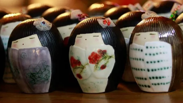 Las Kokeshis de Silvia Oshiro.