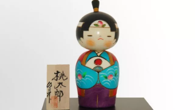 No sólo las Kokeshis son mujeres, también están estas versiones de Kokeshi Samurai, disponible en www.kokeshidesigns.com.