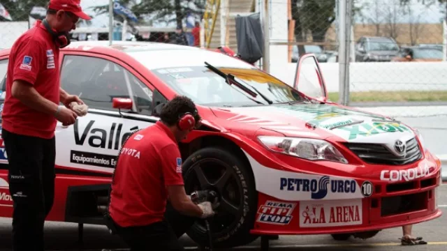 El trabajo en boxes fue arduo. 