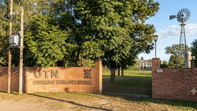 El Manuel Belgrano y el Monserrat ya no están solos: la UTN Córdoba lanza su propio colegio preuniversitario (y va por la robótica industrial)