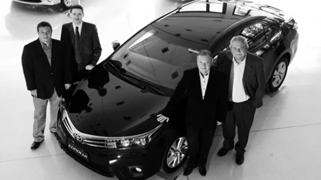 El equipo de Centro Motor (concesionario oficial Toyota)